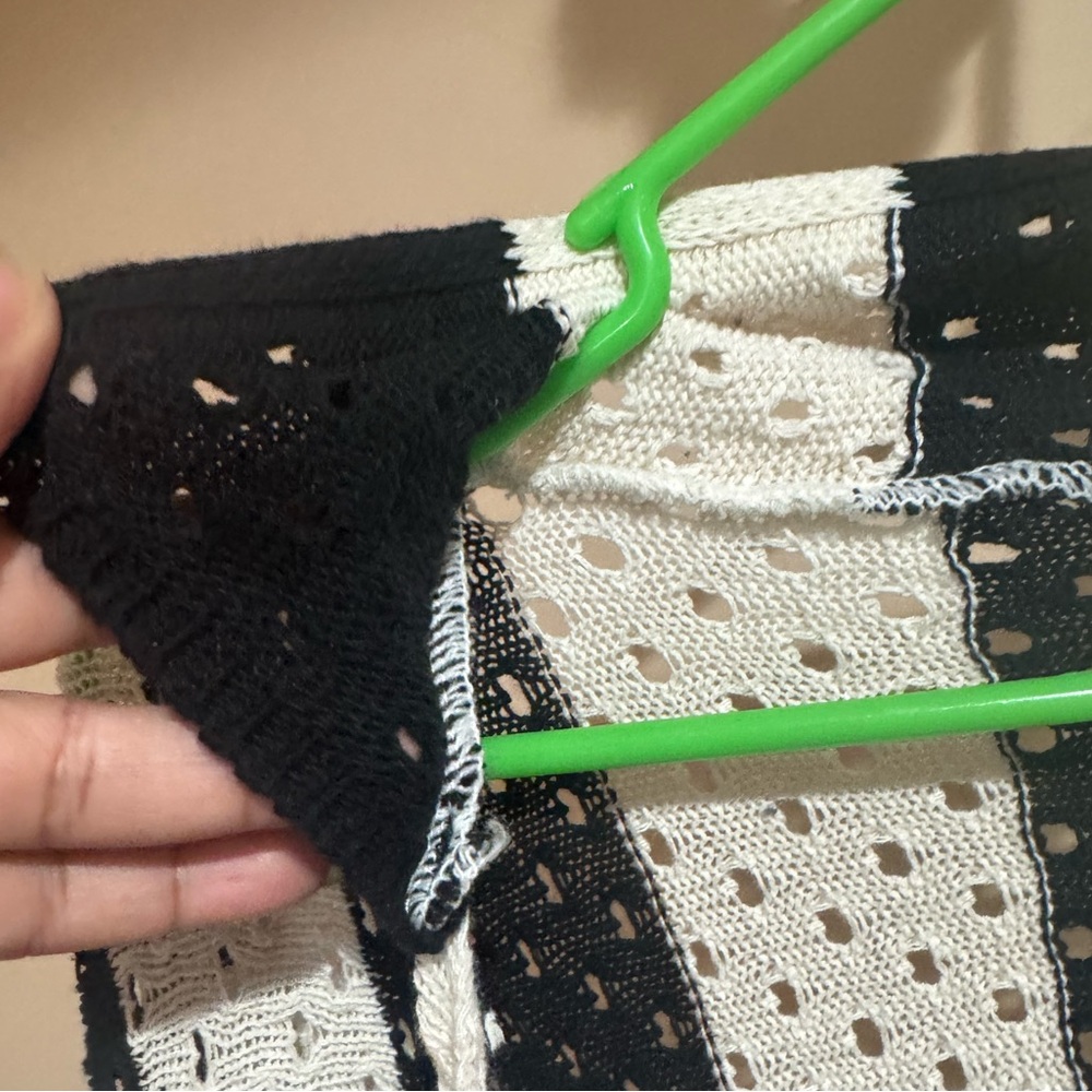 Cardigan - Picture 4 of 8
